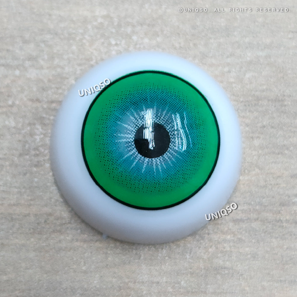 Kazzue Intense Pop Green colored contacts